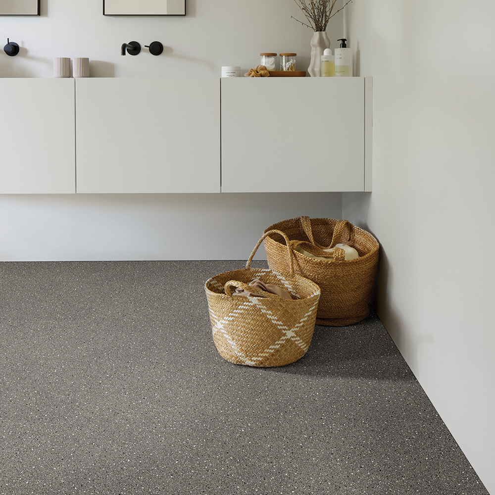 Beaulieu Canada residential,all vinyl Castella Slate b0118